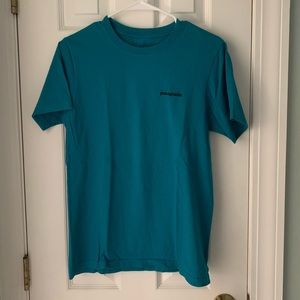 Men’s Patagonia t-shirt